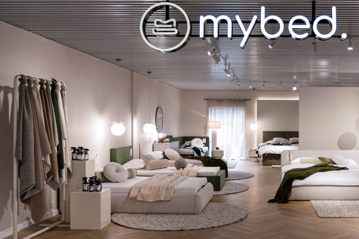 Salon MyBed z ekspozycją łóżek i materacy